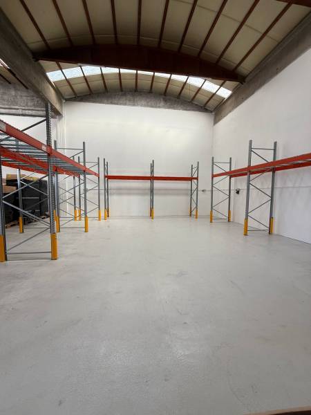 Prix rayonnage métallique industriel complet pour entrepôt pharmaceutique à Toulouse en Nouvelle Aquitaine 31